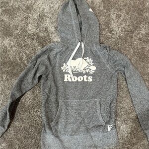 Roots Women’s Sweatshirt